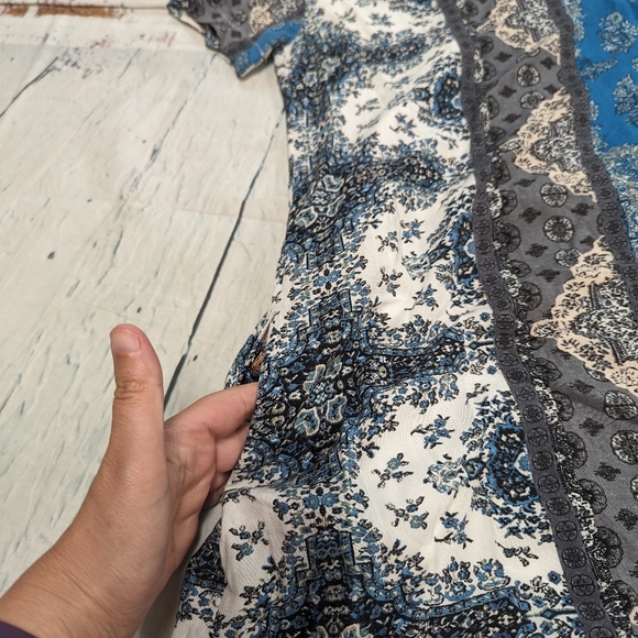 VICI mini short sleeve dress - Picture 3 of 6